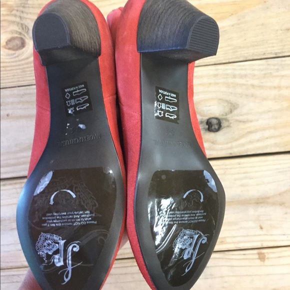 New Free People Adella Red Suede Ankle Boots - Picture 5 of 7